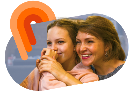 Madre e figlia che esprimono fiducia reciproca