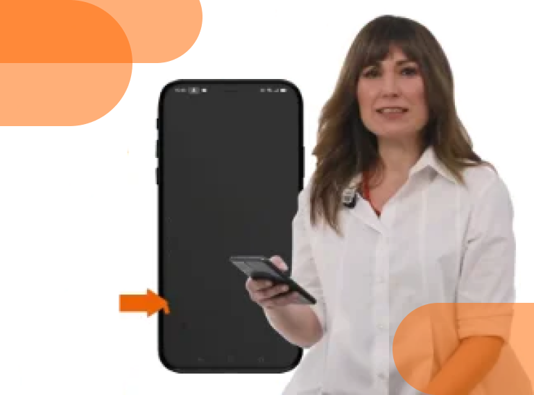 Carolina Borella spiega lo Smartphone: protezioni e connessioni ai nonni
